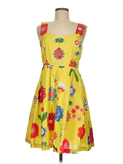 Pre-owned Modcloth Casual Dress In Yellow