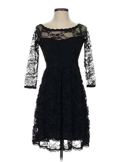 Pre-owned Modcloth Cocktail Dress In Black