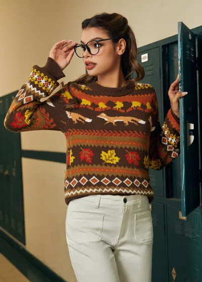 Modcloth Notes Of Nostalgia Crewneck Pullover In Fox Trot