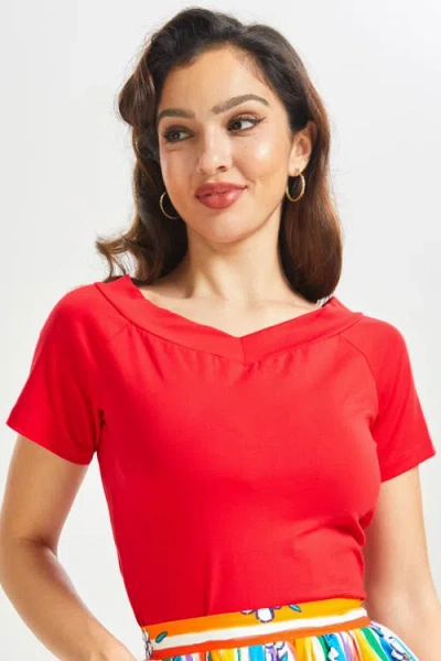 Modcloth Ready For A Roman Holiday Short Sleeve Top In Red