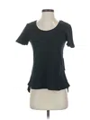 Modcloth Short Sleeve T-shirt In Black