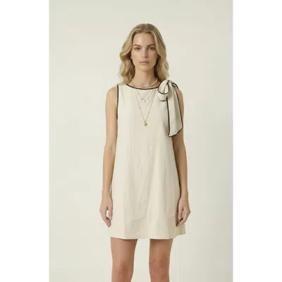 Modenaire Contrast Trim Bow Mini Dress In White