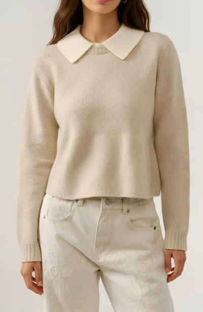 Modenaire Cropped Knit Cardigan With Contrast Collar And Button Front In Neutral