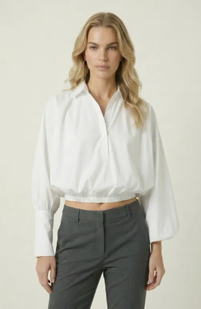 Modenaire Long Sleeve Cropped Elastic Hem Blouse In White