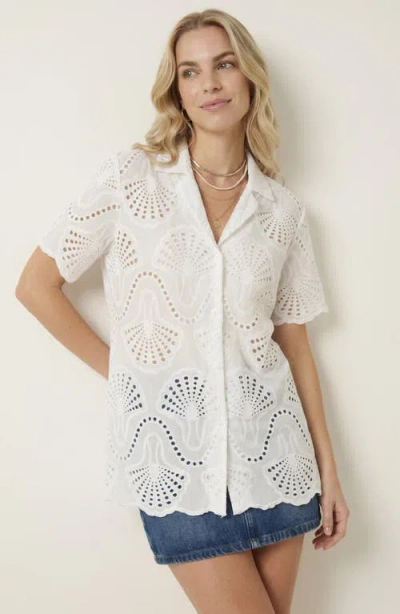 Modenaire Scalloped Eyelet Shirt With Coastal Shell Motif In White