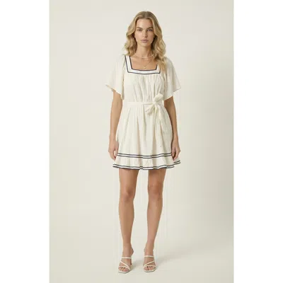 Modenaire Square-neck Contrast Trim Mini Dress In White