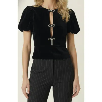 Modenaire Velvet Puff Sleeve Keyhole Top In Black