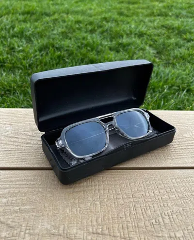 Pre-owned Modern Glasses In Black