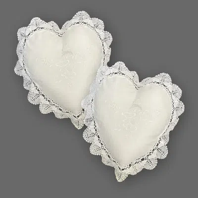 Modern Heirloom Beverly Heart Lace 2-piece Pillow Set In White