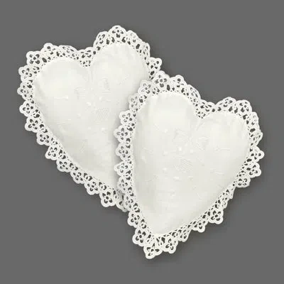 Modern Heirloom Dear Hearts 2-piece Pillow Set In White