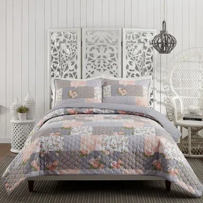 Modern Heirloom La Flor Microfiber Patchwork Printed Quilt Set In Gray;pink