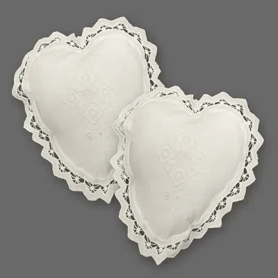 Modern Heirloom Sandra Vintage 2-piece Heart Pillow Set In White