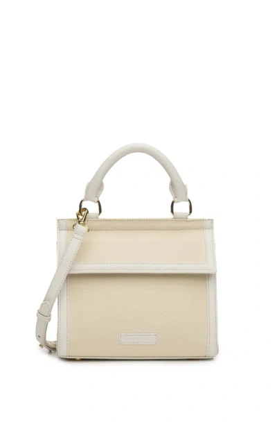Modern Picnic The Mini Luncher In White Cavas
