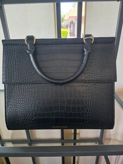 Modern Picnic Women's Luncher Croc Bag - Medium In Black