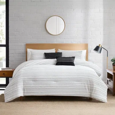 Modern Threads In White