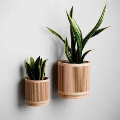 Modernized Pottery Hanging Stream Wall Planter