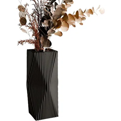 Modernized Pottery Tides Vase In Black