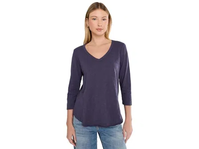 Mod-o-doc 3/4 Sleeve V-neck Tee With Curved Hem Women's Clothing Velvet Dream: Xs (us 0-2) In Multi