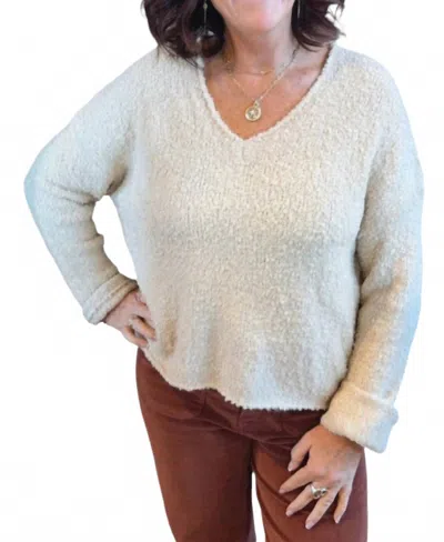 Mod-o-doc V-neck Boucle Sweater In Swiss Coffee In Red