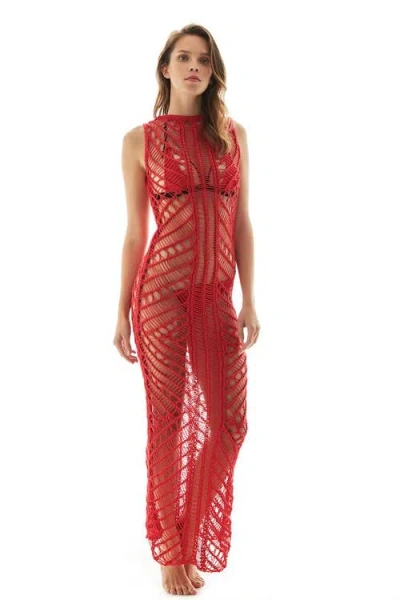Moeva Luna In Red