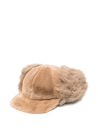 Molliolli Shearling Buckle Hat In Pink