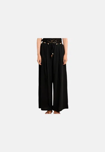 Molly Bracken Women's Trousers  La1960ep In Black