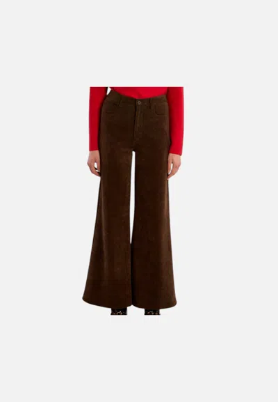 Molly Bracken Women's Trousers  Ts160en In Brown