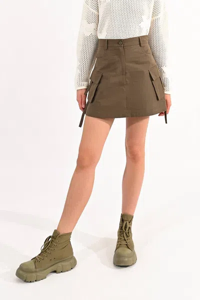 Molly Bracken Woven Cargo Skirt In Khaki In Brown