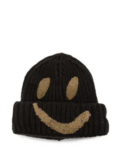 Molo Kids' Kim Smiley Face-patch Ribbed Beanie Hat In Black