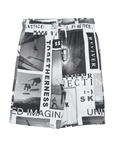Molo Kids' Shorts & Bermuda Shorts In White