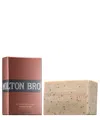 Molton Brown Re-charge Black Pepper Bodyscrub Bar 250 G In White