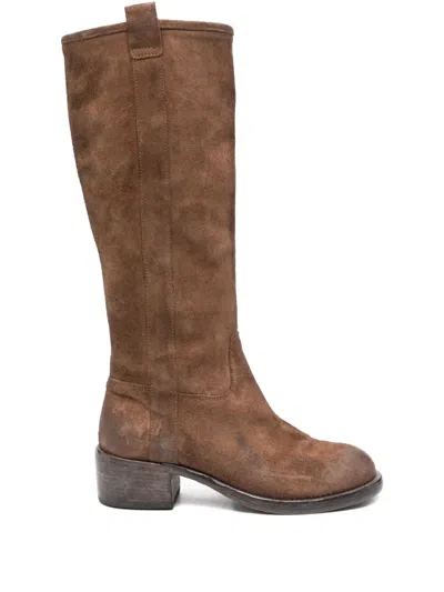 Moma Suede Boots In Brown