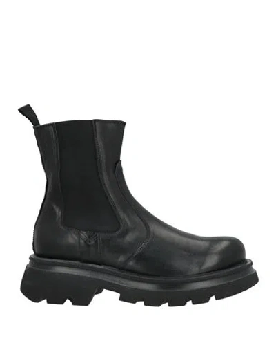Moma Woman Ankle Boots Black Size 11 Leather
