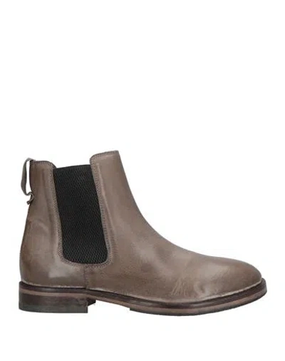 Moma Woman Ankle Boots Khaki Size 8 Calfskin In Sand