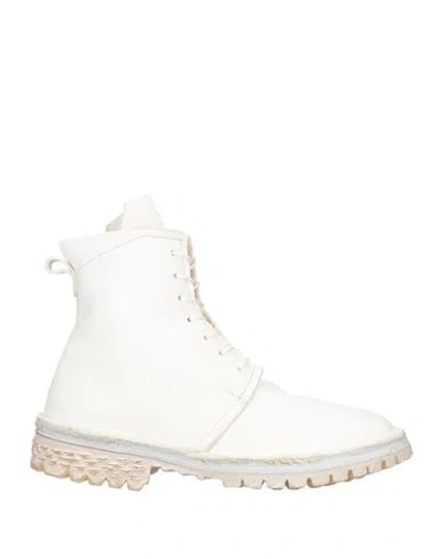 Moma Woman Ankle Boots White Size 7.5 Leather, Shearling