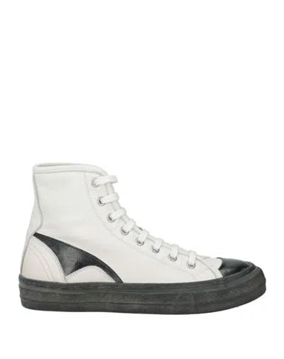 Moma Woman Sneakers White Size 7 Leather