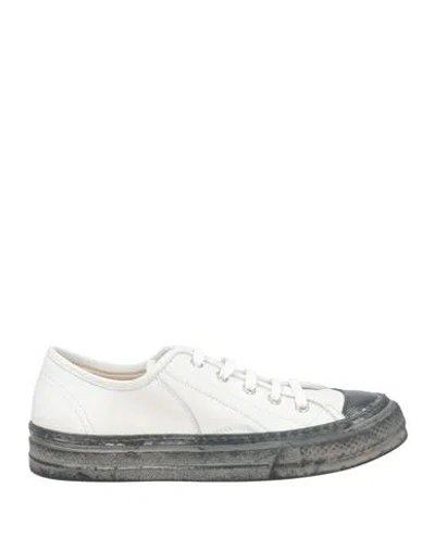 Moma Woman Sneakers White Size 8 Leather