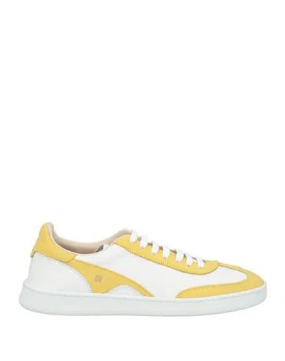 Moma Woman Sneakers Yellow Size 6 Leather