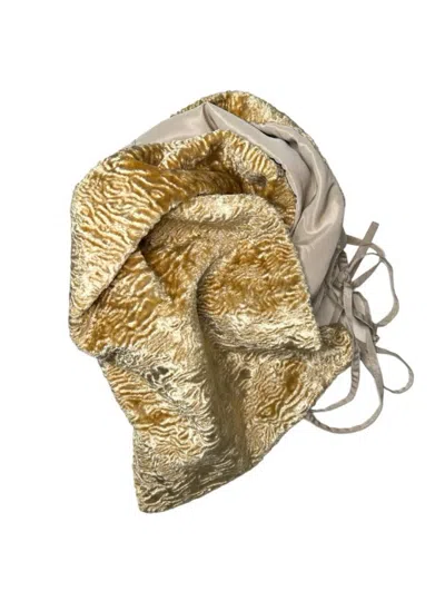 Momenti Woman Scarf  35121 In Beige