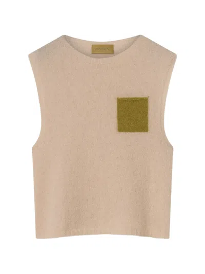 Momoní Ansa Chest-pocket Top In Neutral