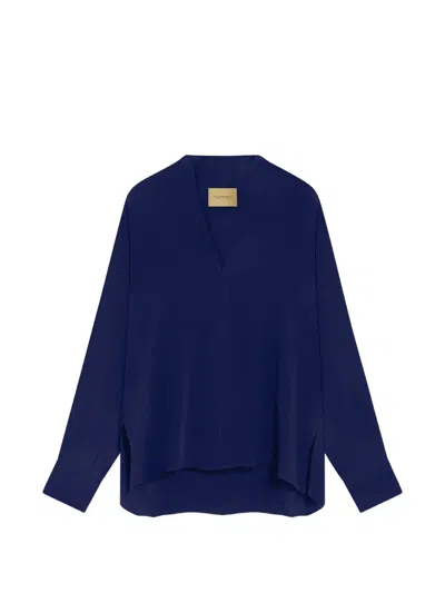 Momoní Margaret V-neck Blouse In Blue
