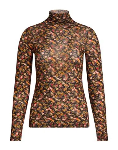 Momoní Woman T-shirt Orange Size M Polyamide, Elastane In Brown