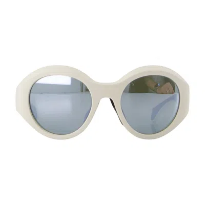 Moncler 0me8005-50028v51 Sunglasses In White