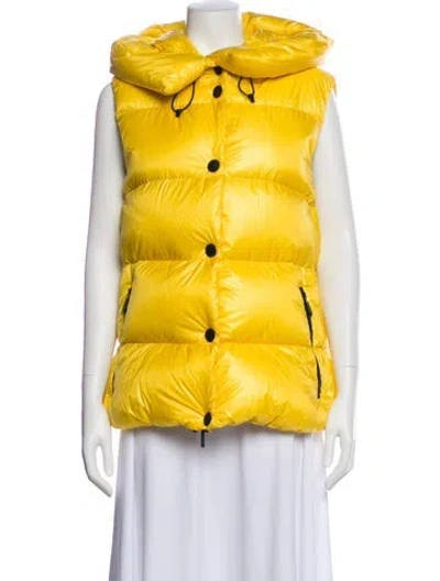 Pre-owned Moncler 2020 Down Vest In Yellow