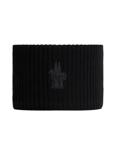 Moncler 7-gauge Virgin Wool Rib-knit Hat With Tricolor Detail In Black