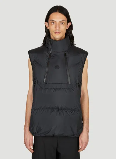 Moncler Aire Down Gilet In Black