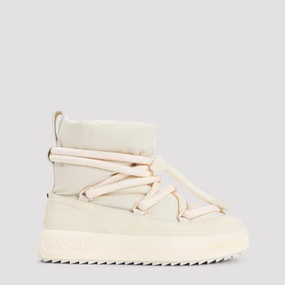 MONCLER ALTIVE MID SNOW BOOTS