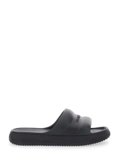Moncler Altive Slide Sandals In Black