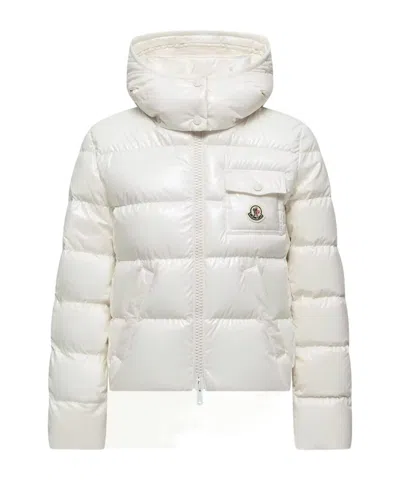 Moncler Andro Hooded Short Down Jacket In White