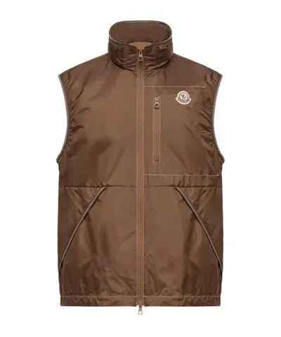Moncler Ansiei Gilet In Brown